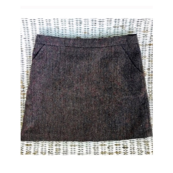H&M Dresses & Skirts - 🆕 {H&M} Herringbone Mini Skirt • Brown w/ Subtle Pink Flecks •Size 4